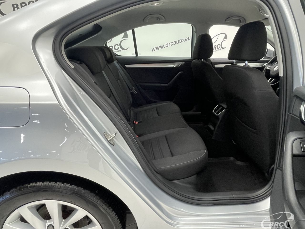 Skoda Octavia | 14