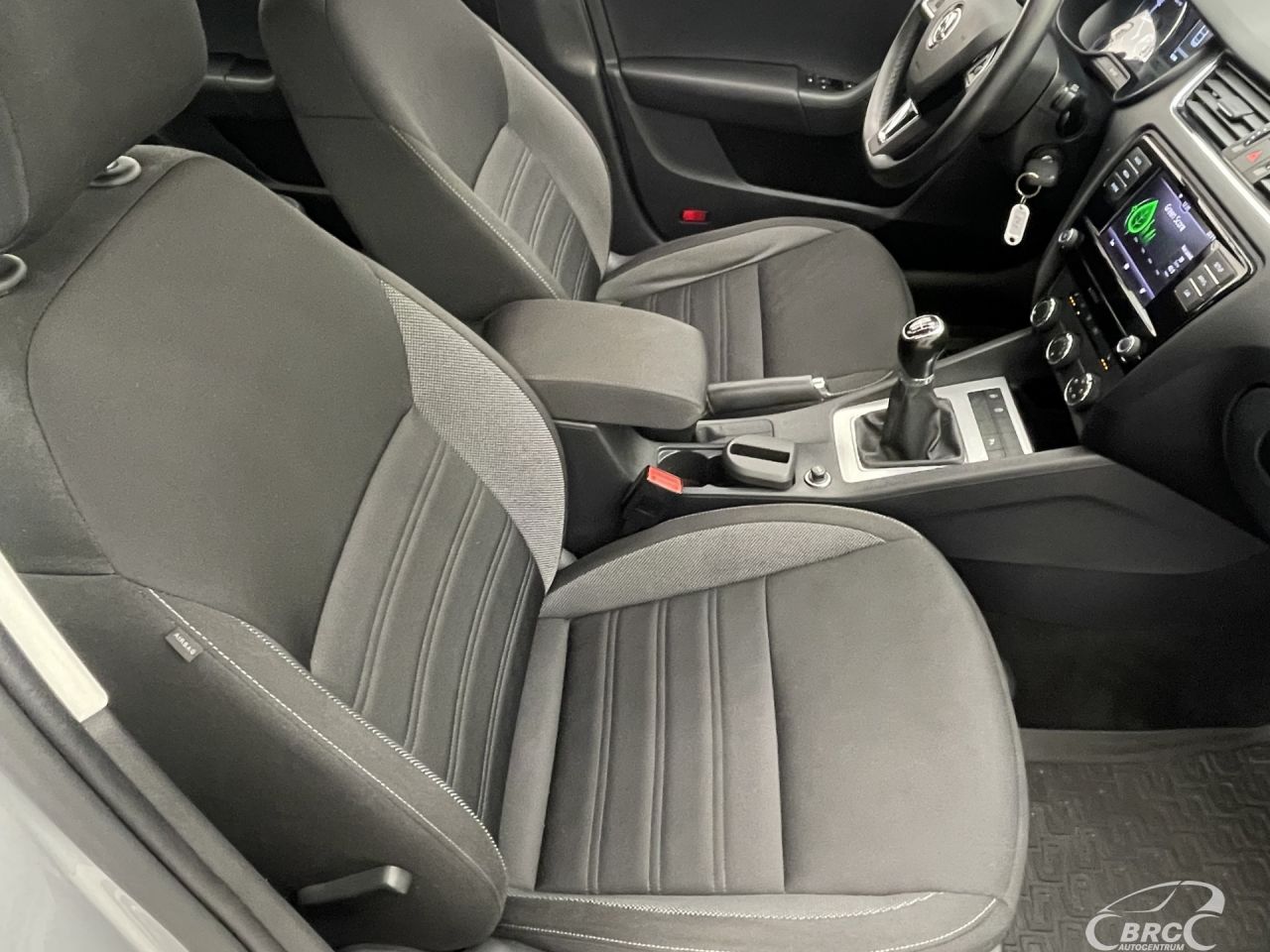 Skoda Octavia | 7