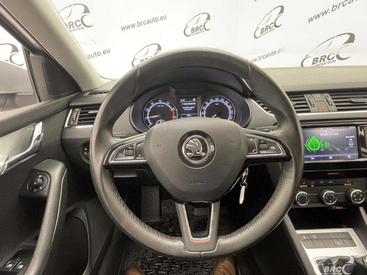 Skoda Octavia | 48
