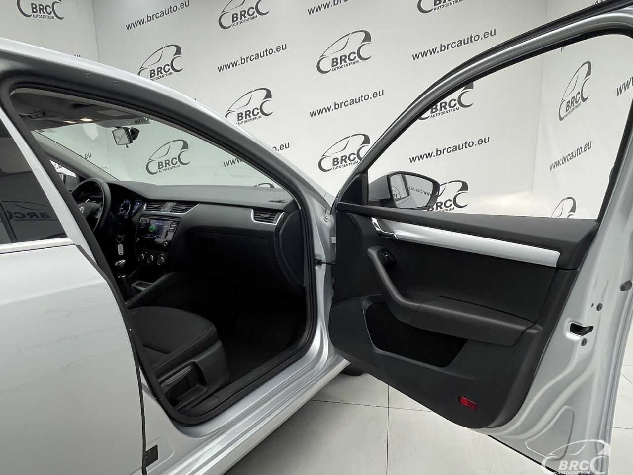 Skoda Octavia | 13