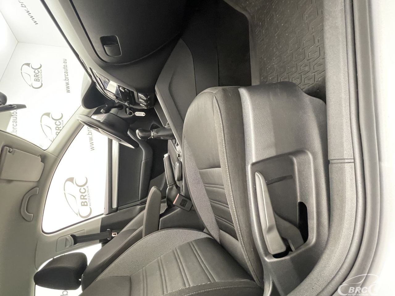 Skoda Octavia | 9