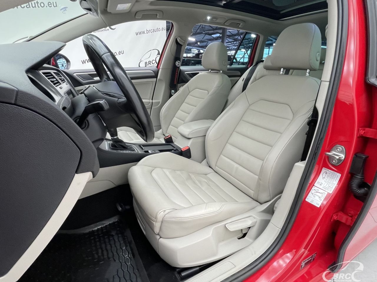 Volkswagen Golf | 21