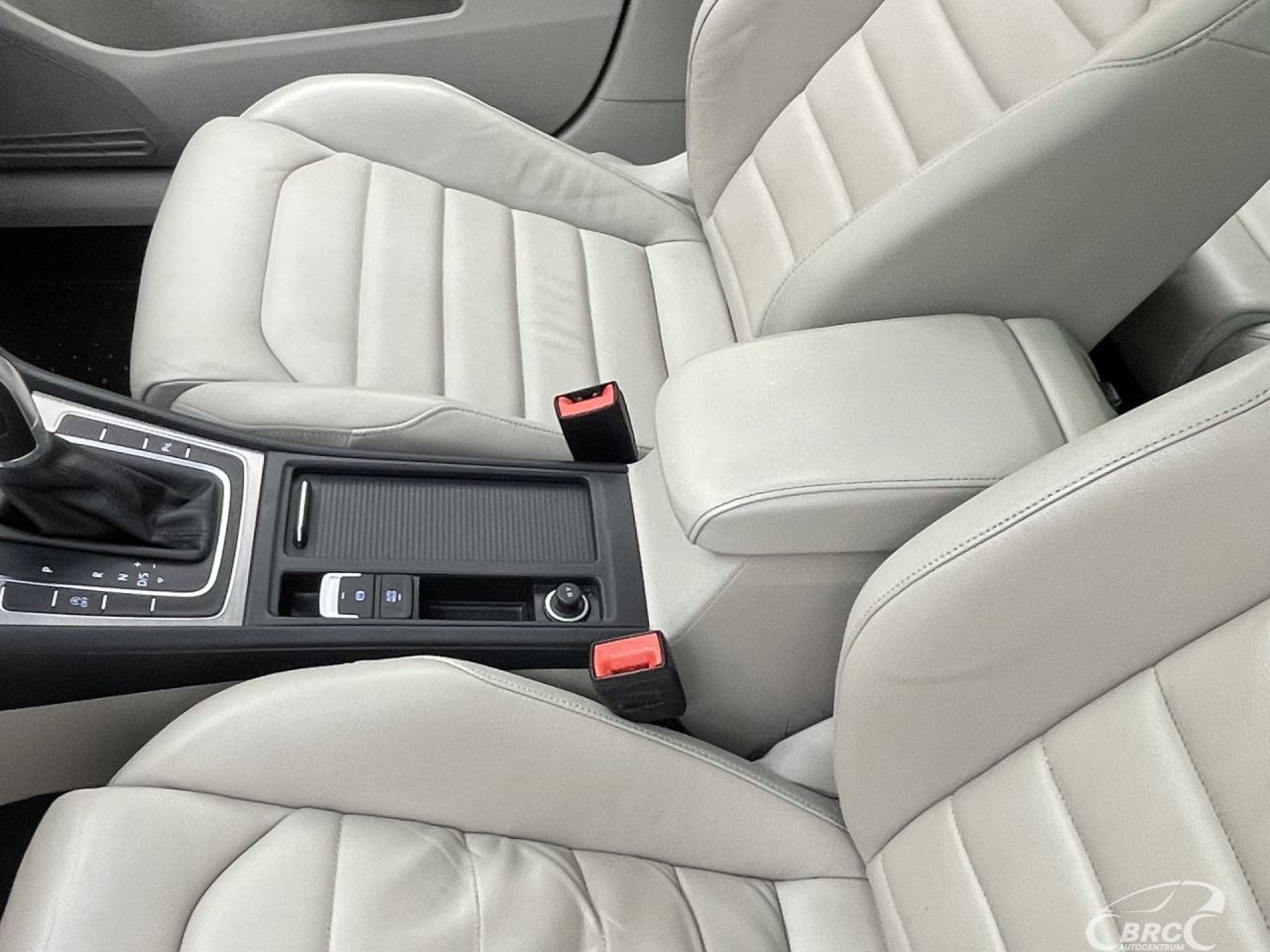 Volkswagen Golf | 22