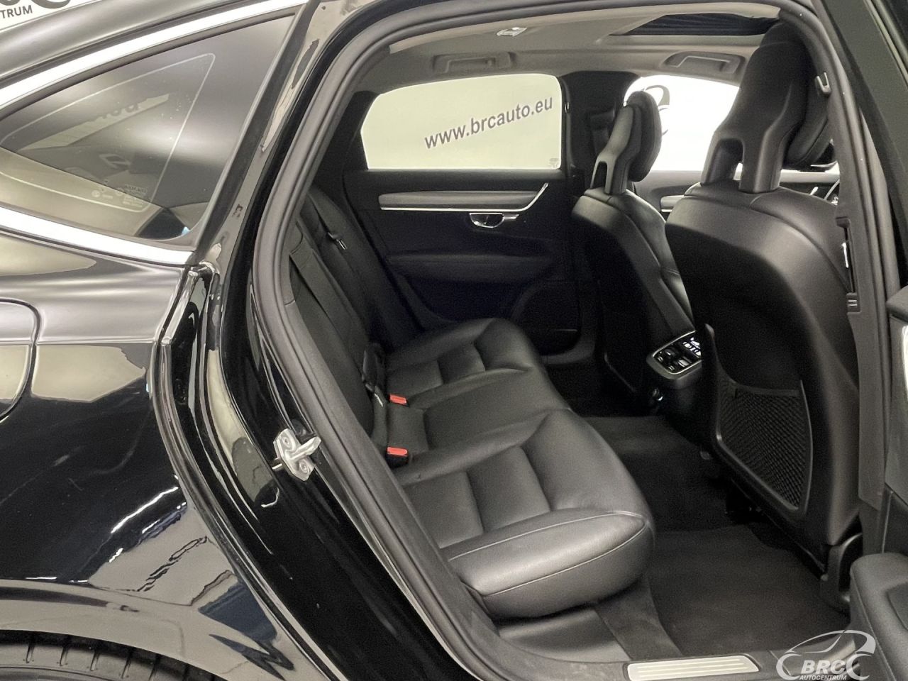 Volvo S90 | 8