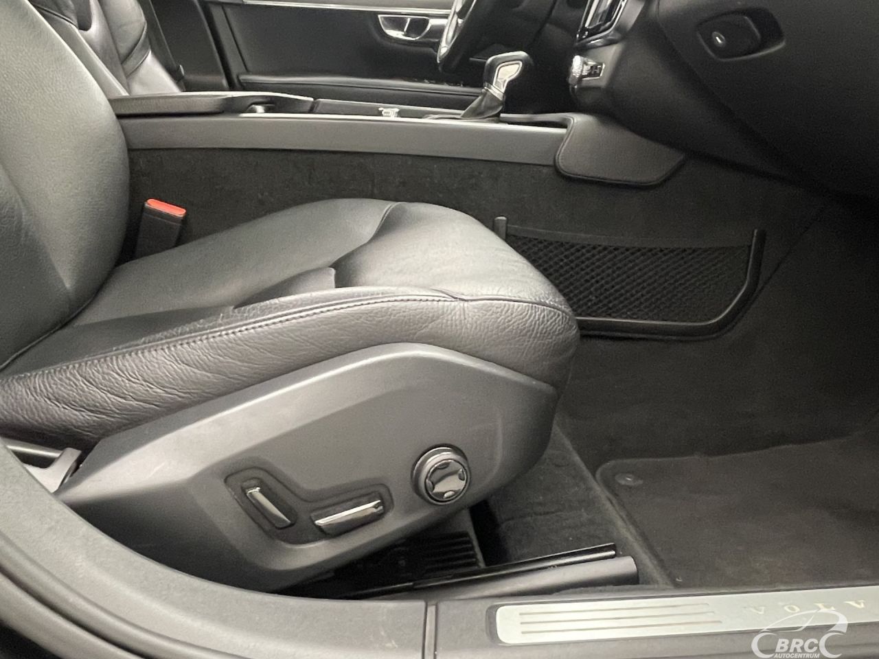 Volvo S90 | 5