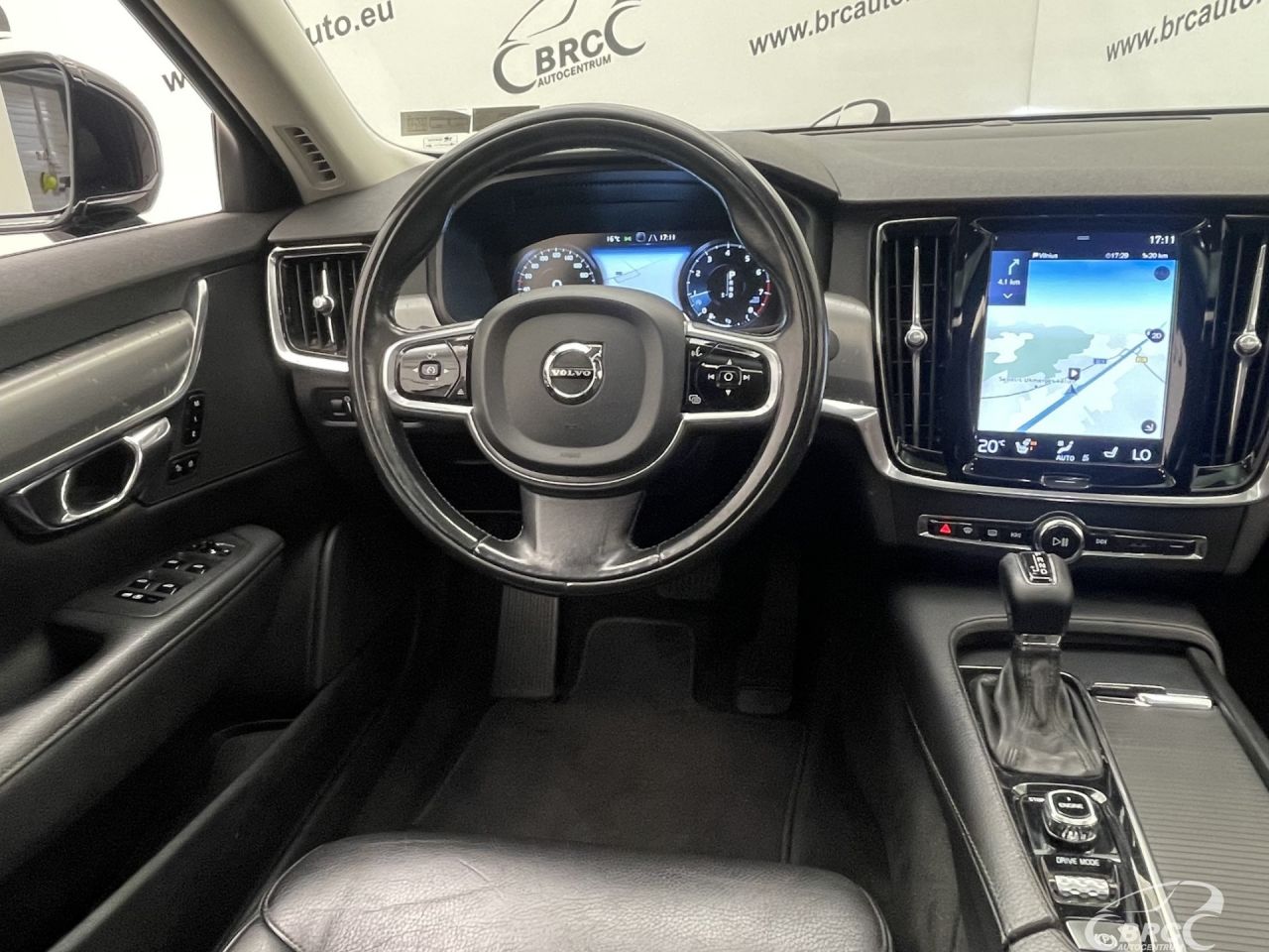 Volvo S90 | 13