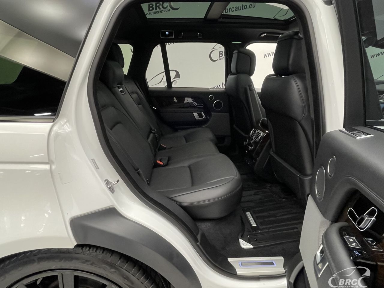 Land Rover Range Rover | 10