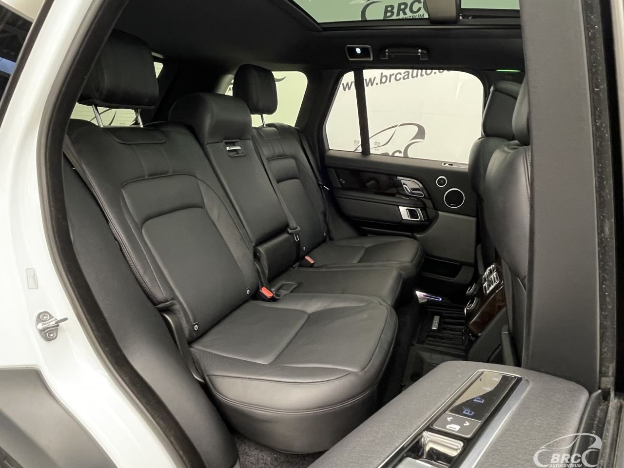 Land Rover Range Rover | 12