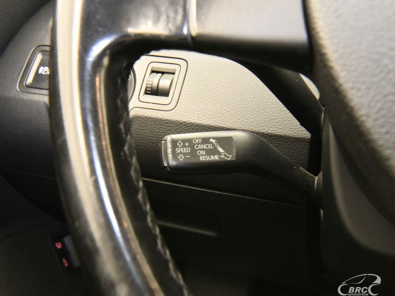 Volkswagen Passat | 26