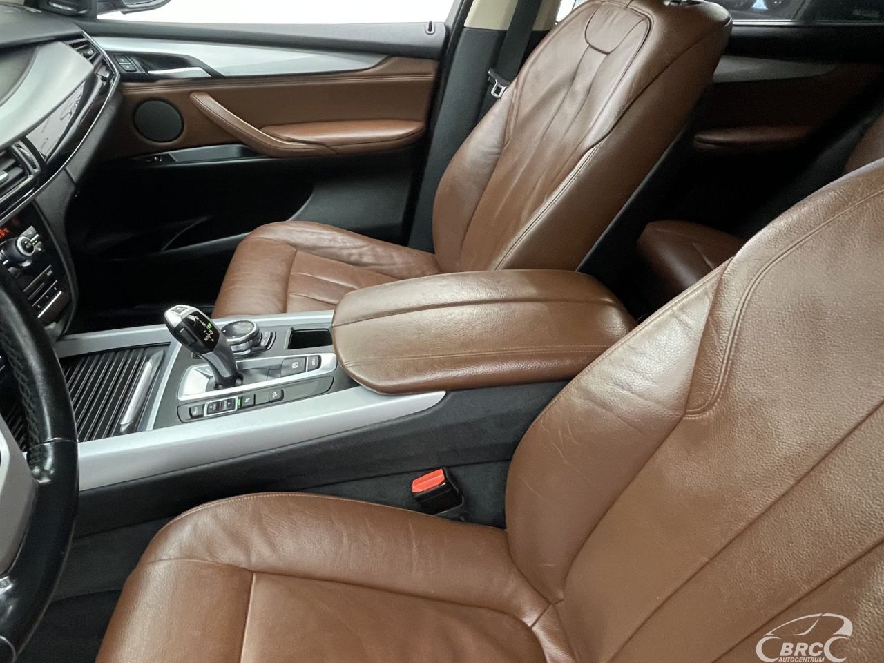BMW X5 | 24