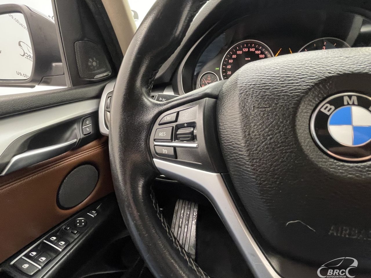 BMW X5 | 29
