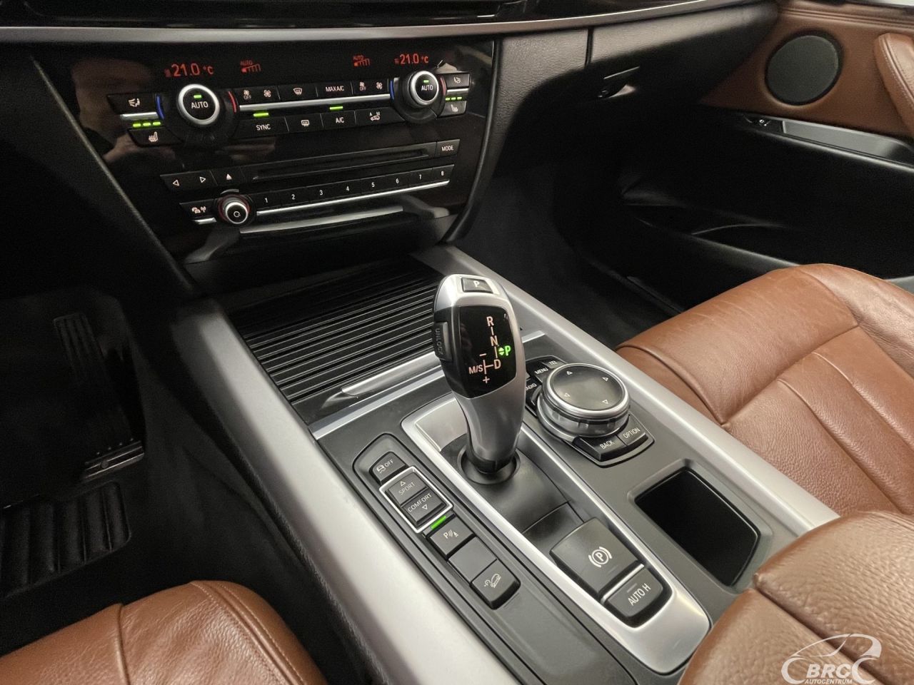 BMW X5 | 25