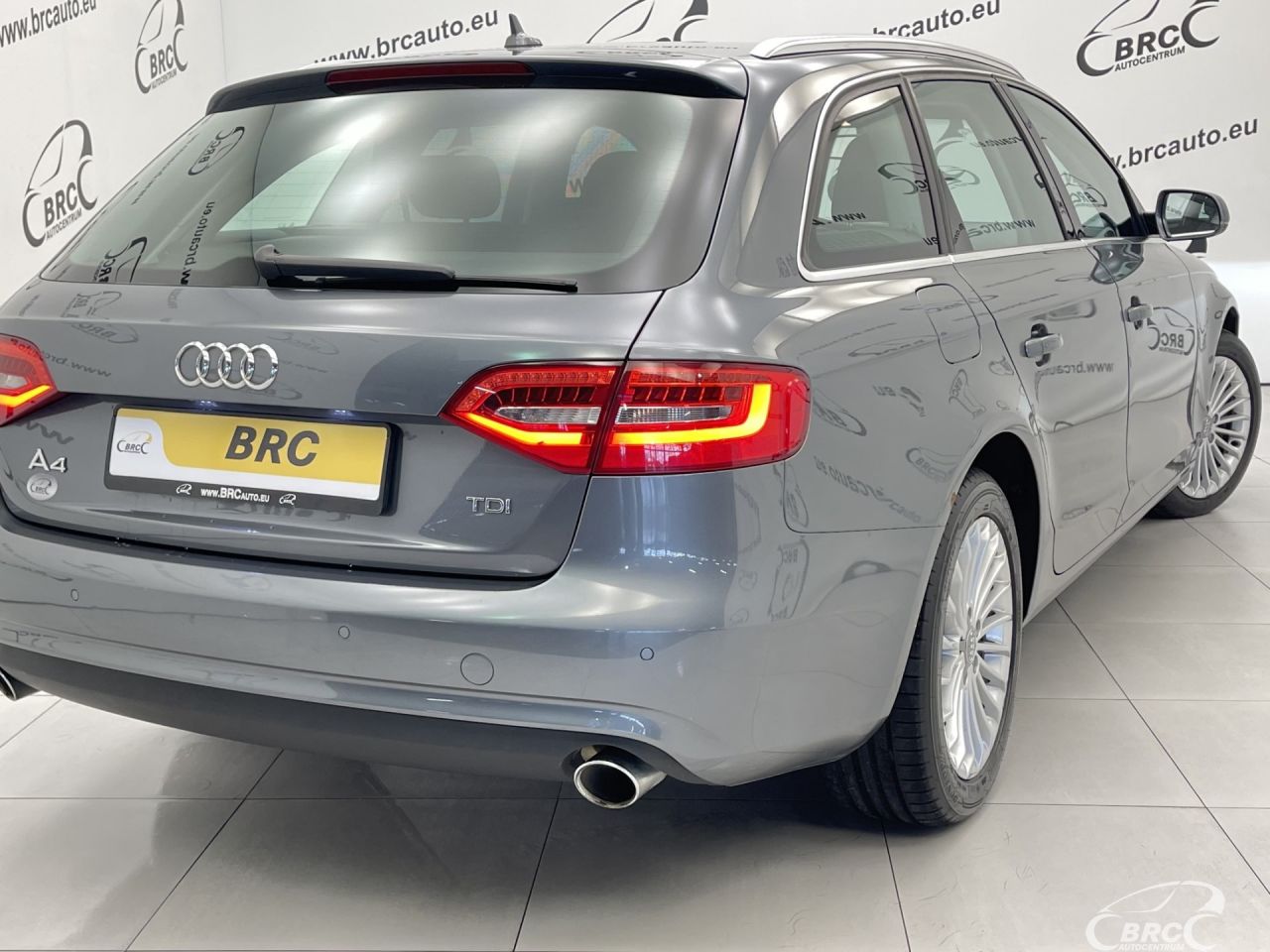 Audi A4 | 42