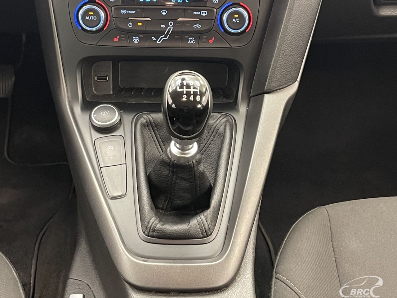 Ford Focus | 15