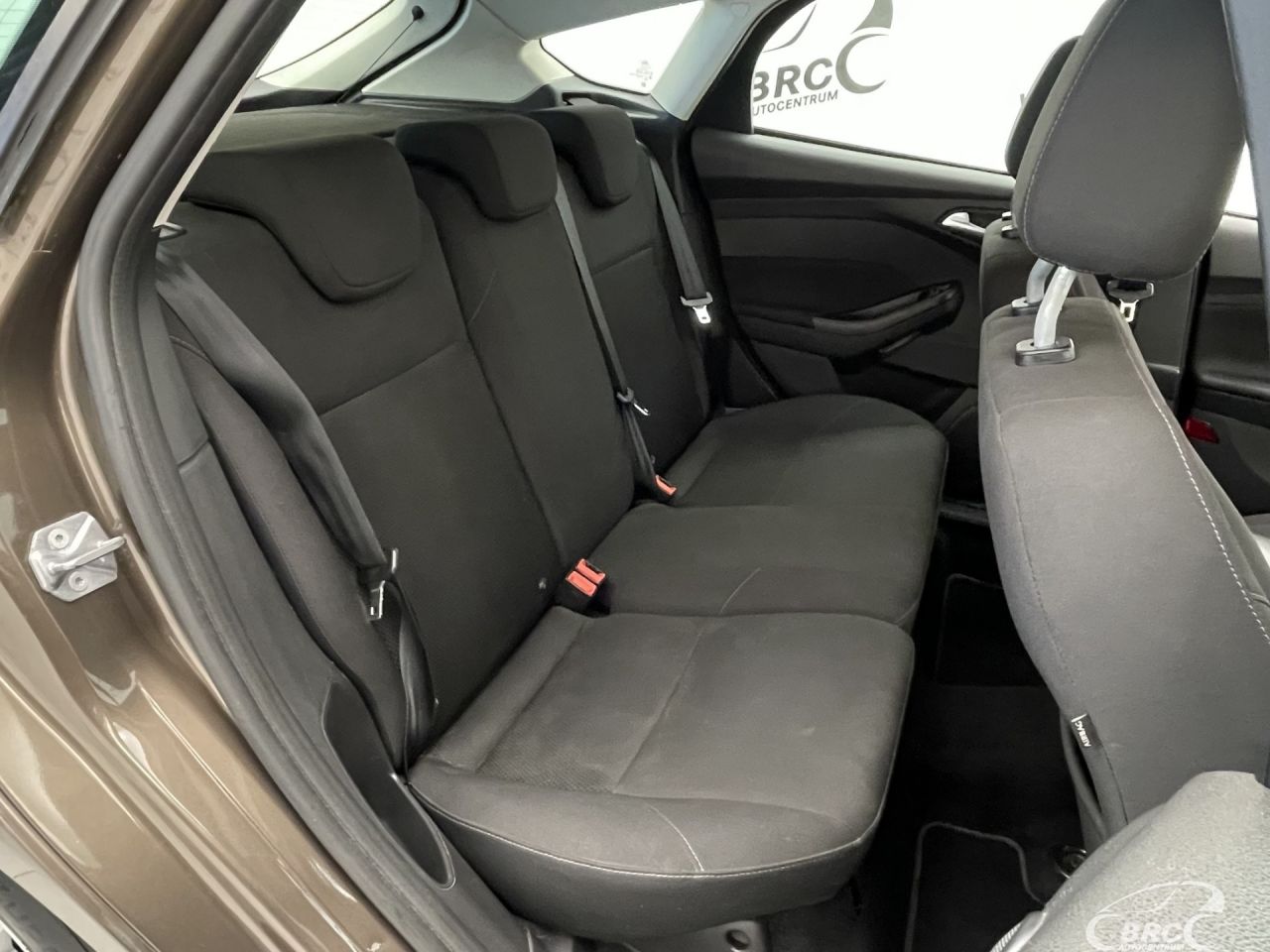 Ford Focus | 9