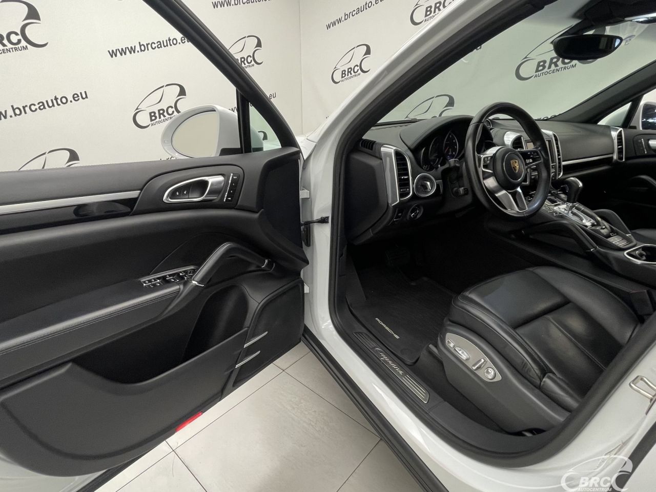 Porsche Cayenne | 19