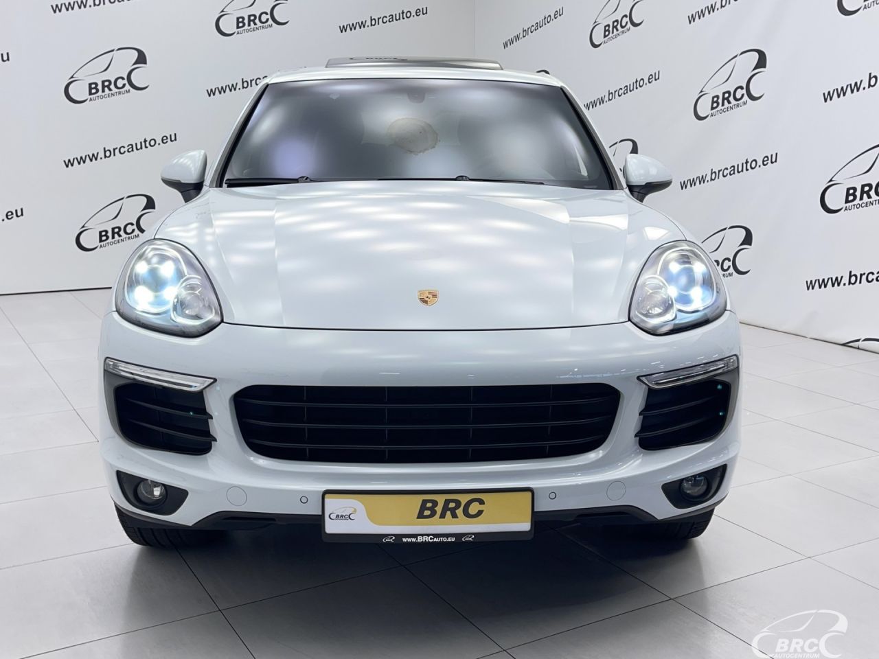 Porsche Cayenne | 44