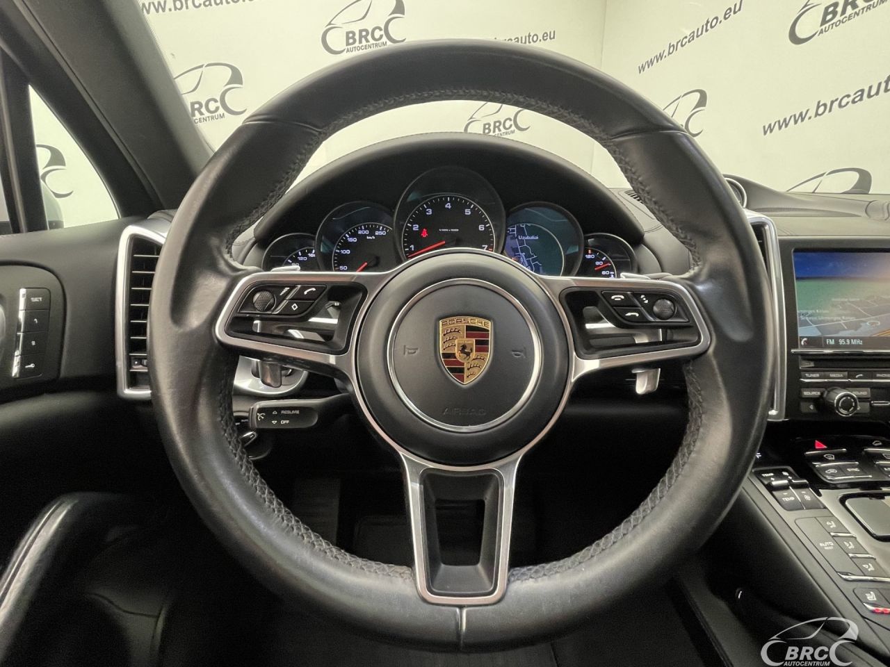 Porsche Cayenne | 30
