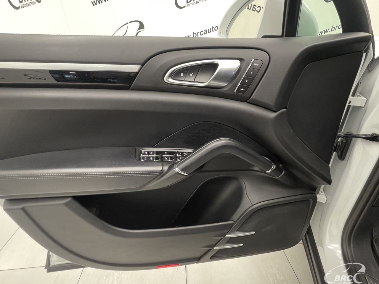 Porsche Cayenne | 20