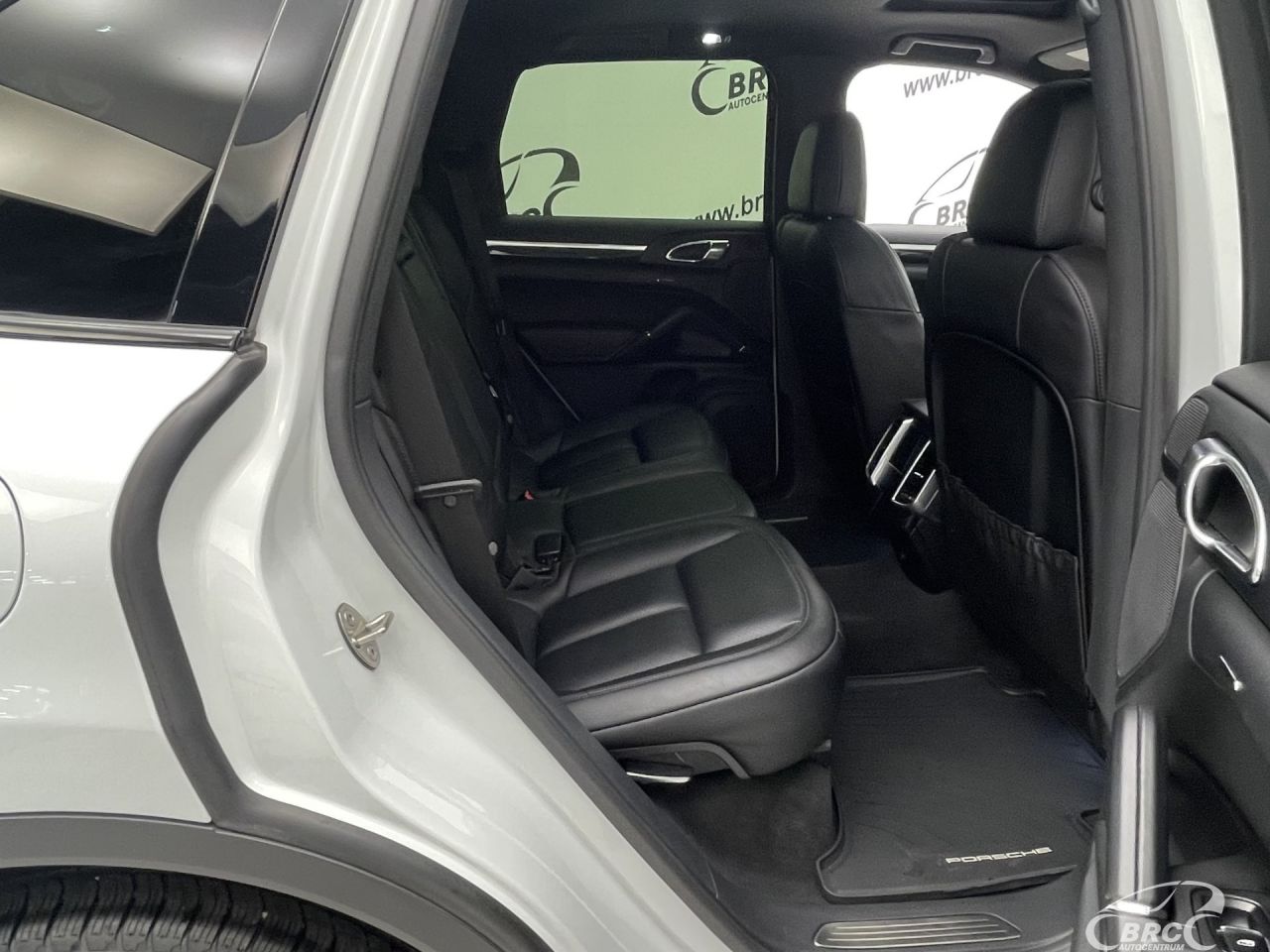 Porsche Cayenne | 9