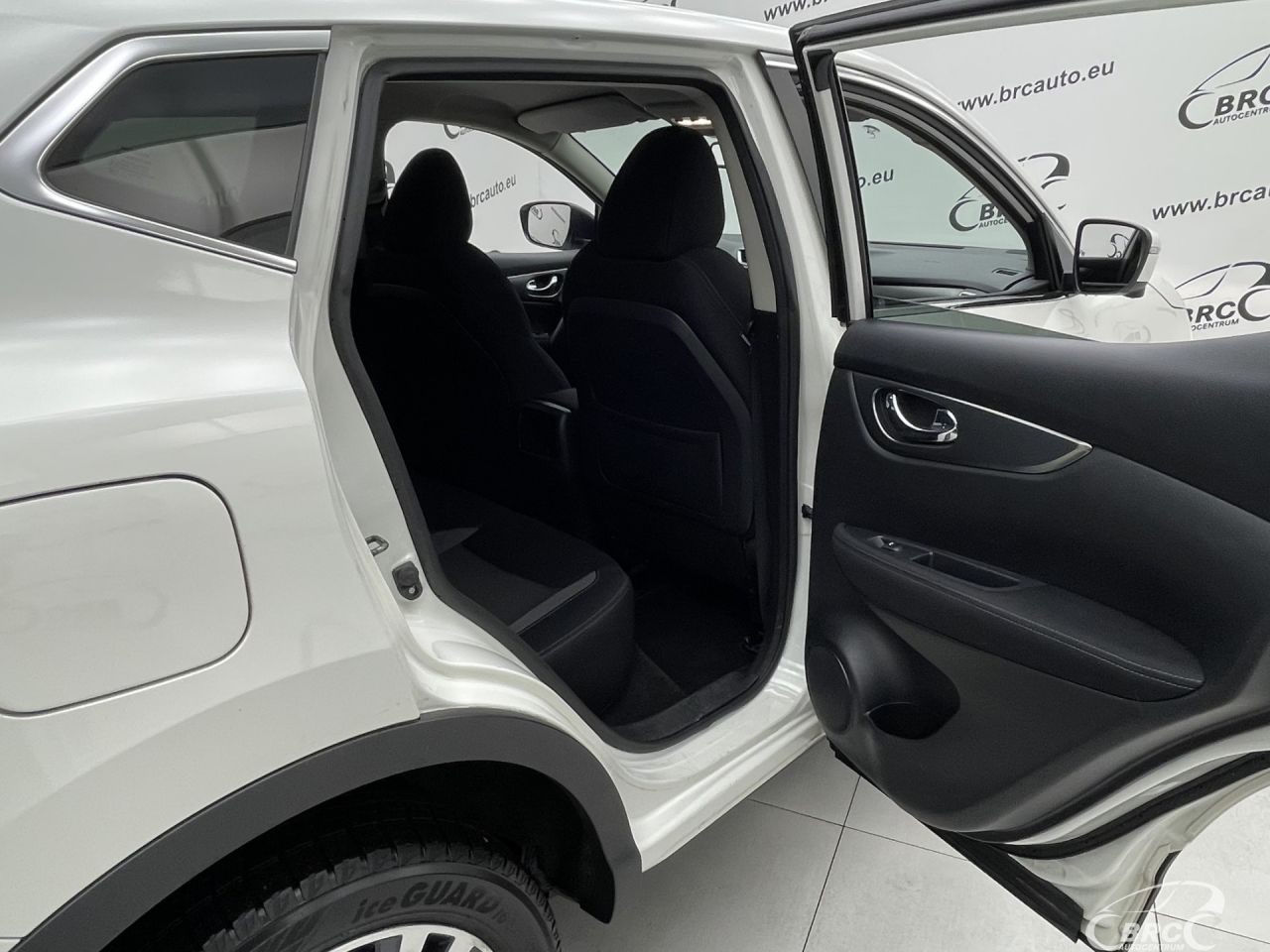 Nissan Qashqai | 11