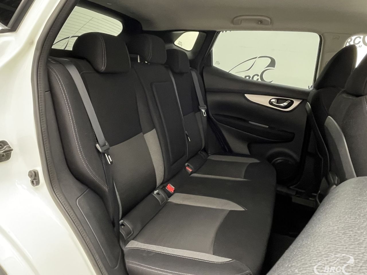 Nissan Qashqai | 10