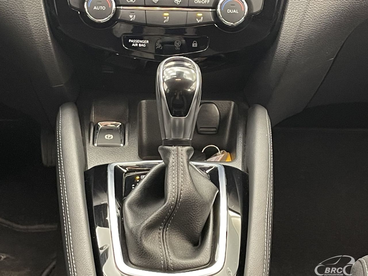 Nissan Qashqai | 16