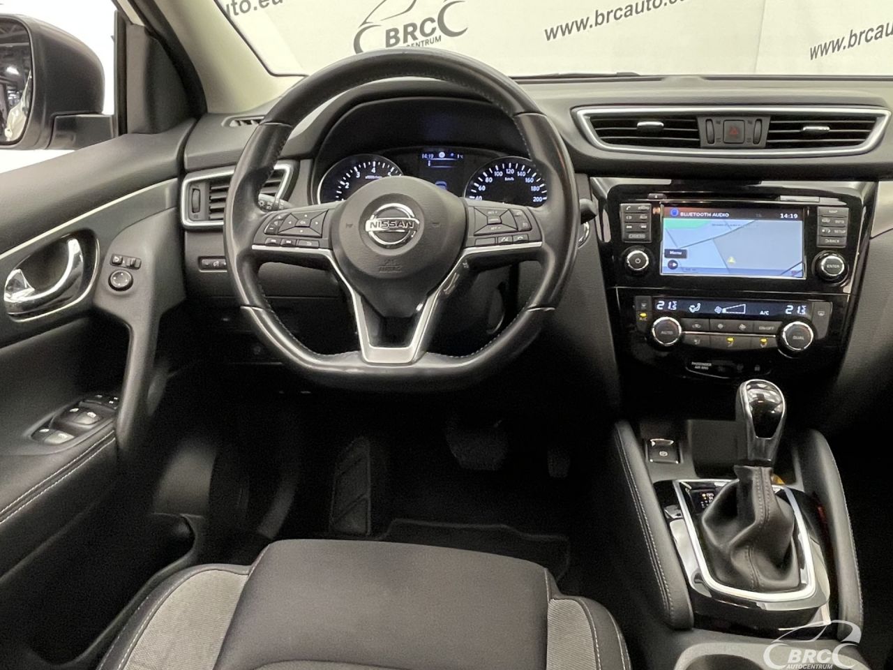 Nissan Qashqai | 12