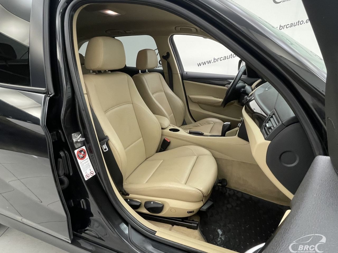 BMW X1 | 6