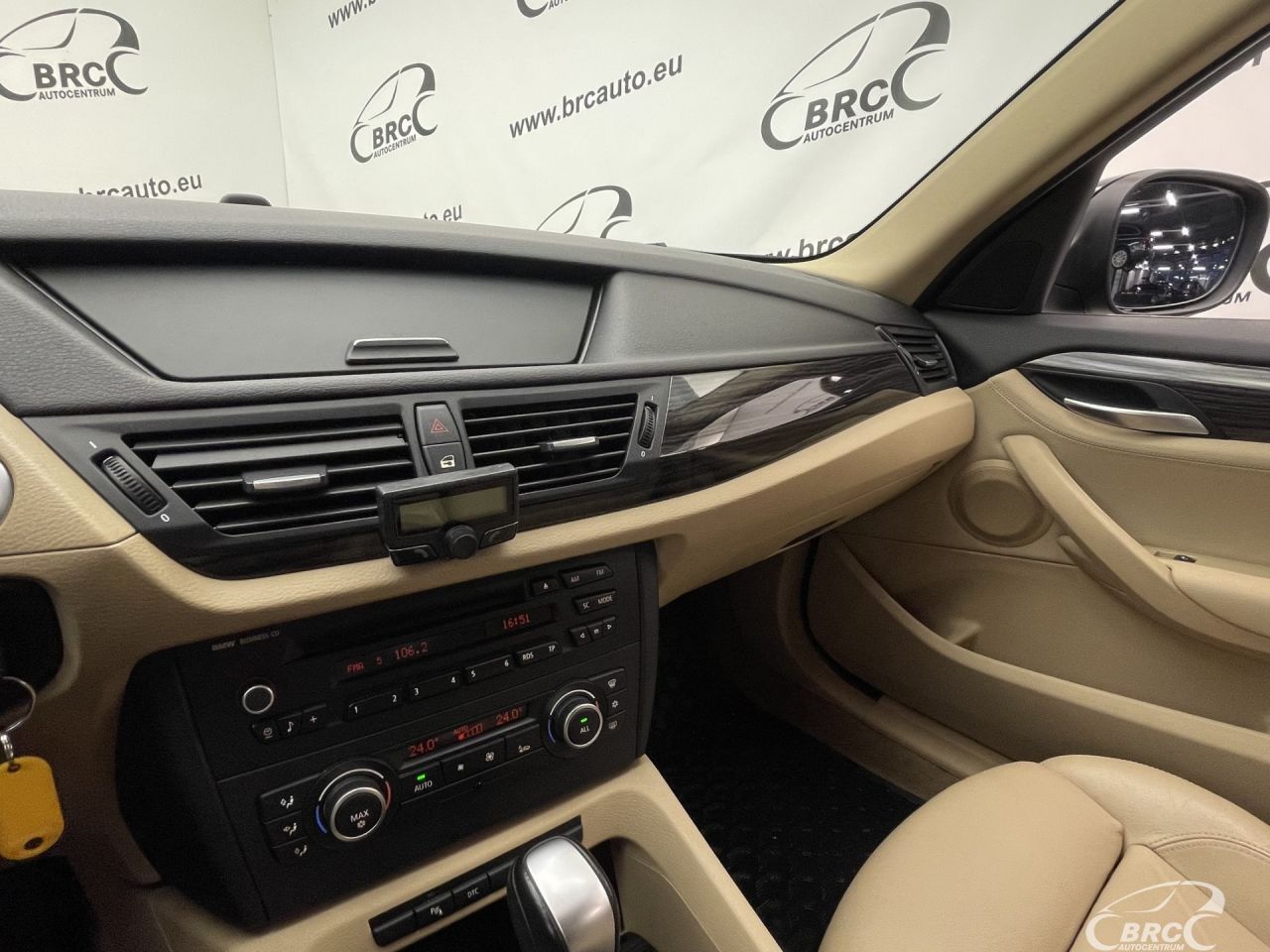 BMW X1 | 25