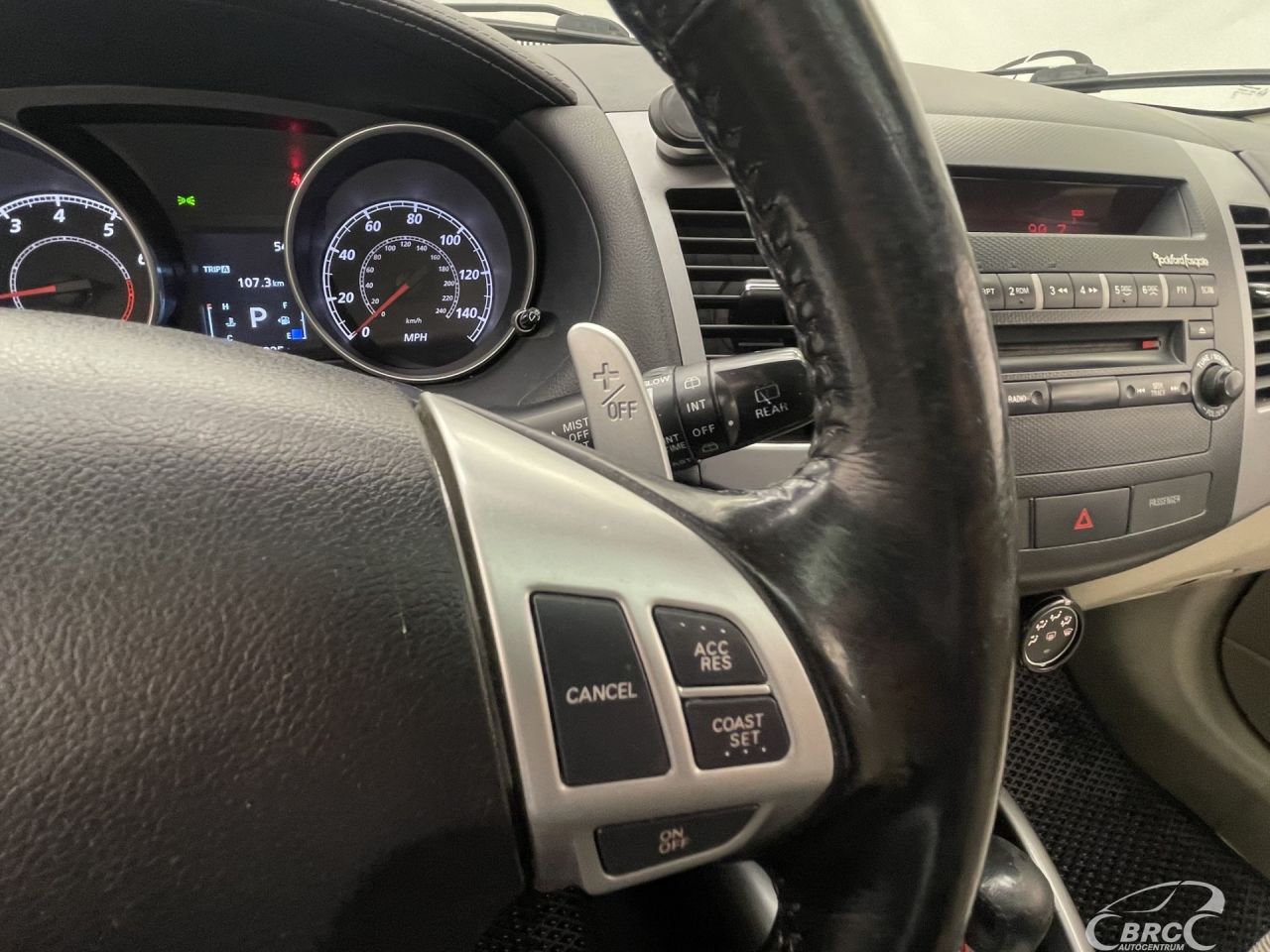 Mitsubishi Outlander | 28