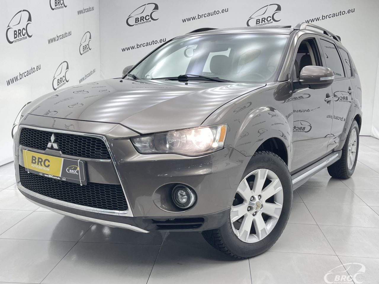 Mitsubishi Outlander | 35