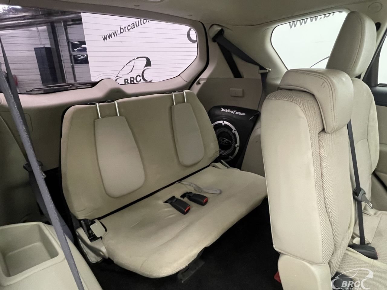 Mitsubishi Outlander | 12