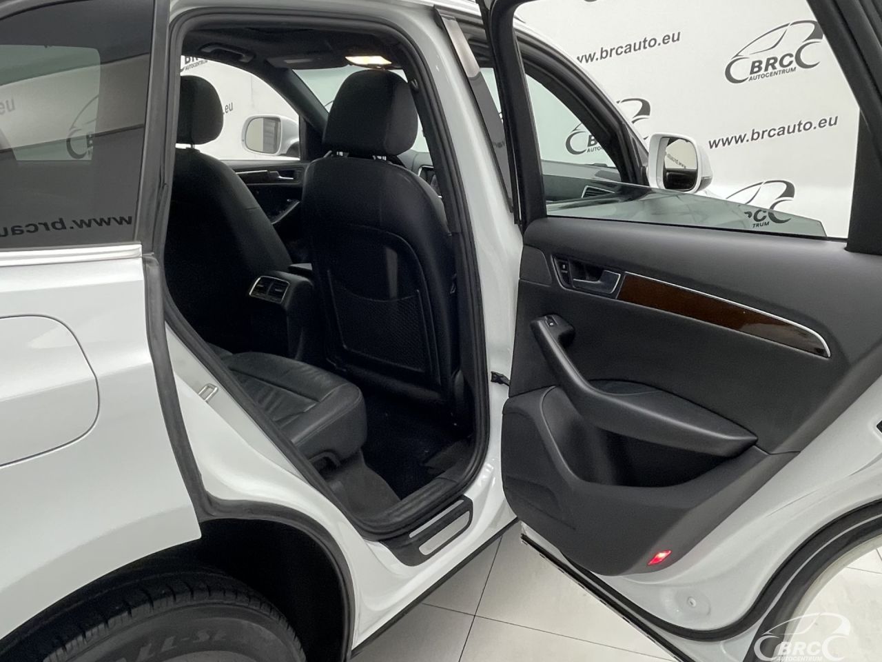 Audi Q5 | 11