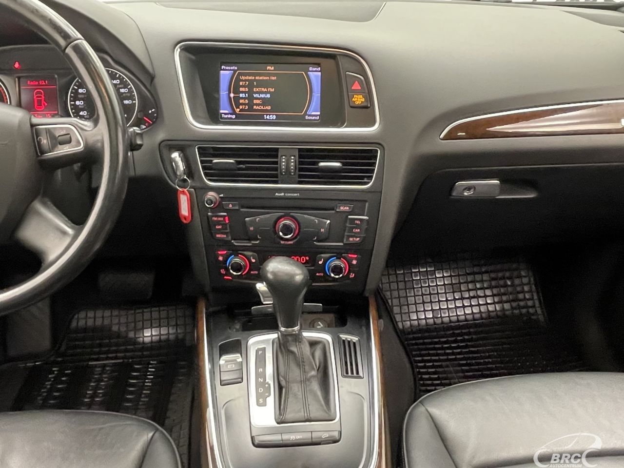 Audi Q5 | 13