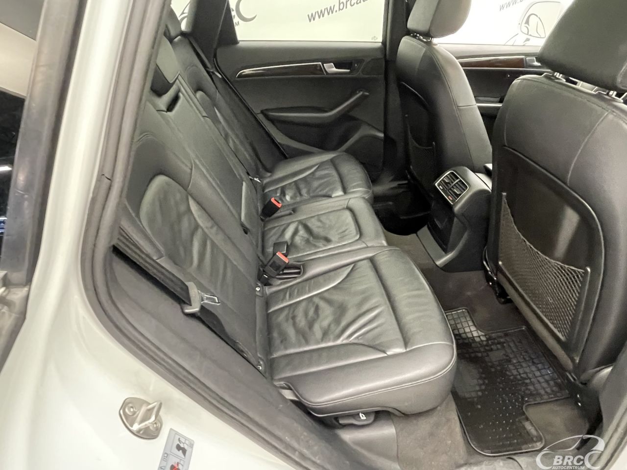 Audi Q5 | 9