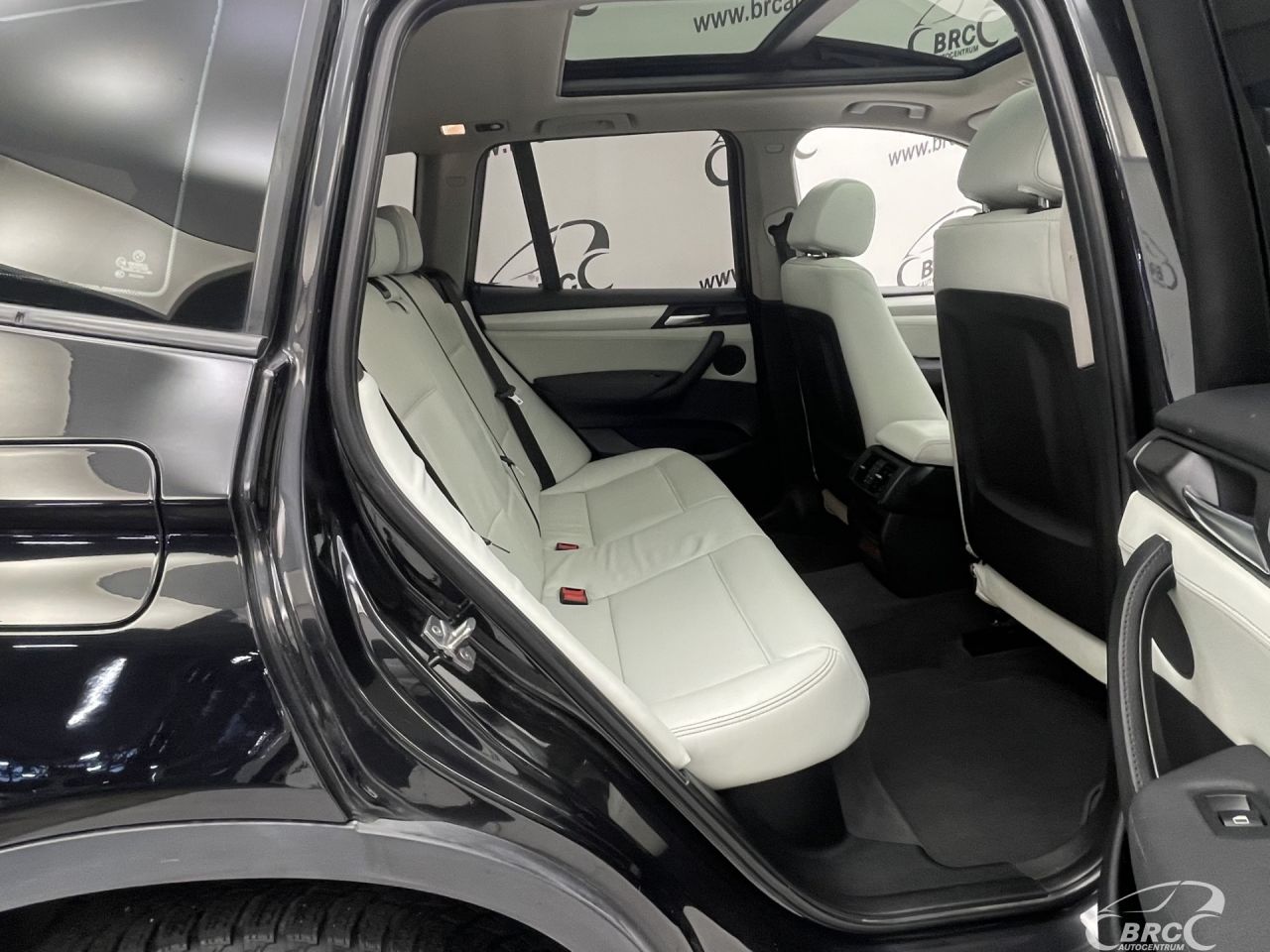 BMW X3 | 8