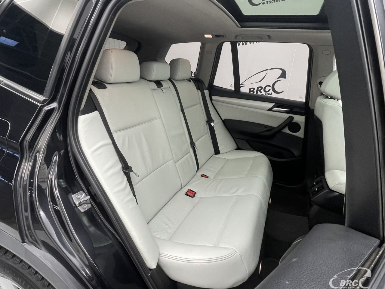 BMW X3 | 10