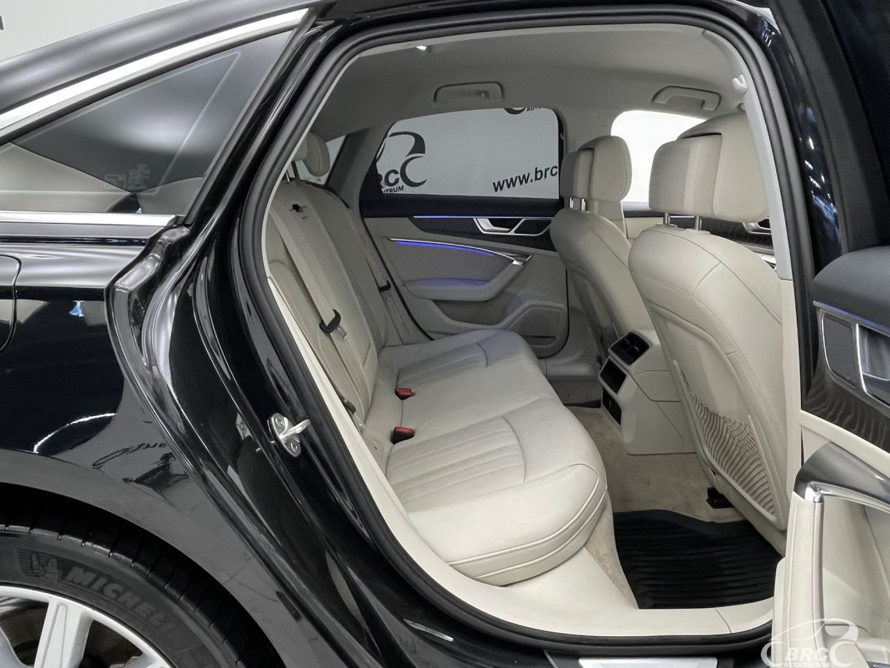 Audi A6 | 9