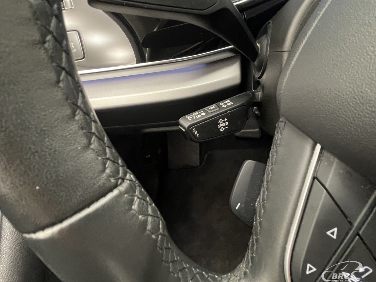 Audi Q7 | 29
