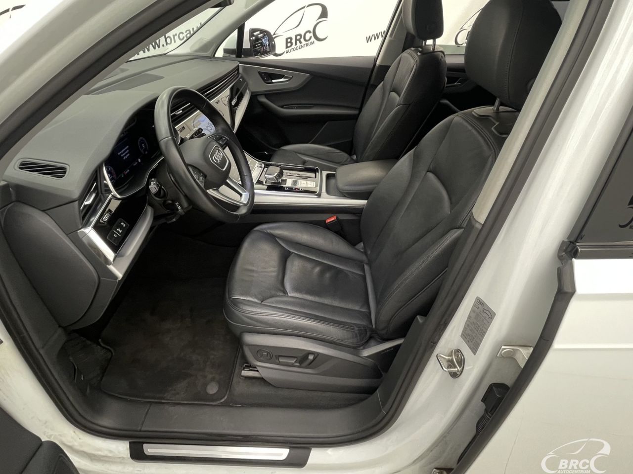Audi Q7 | 19