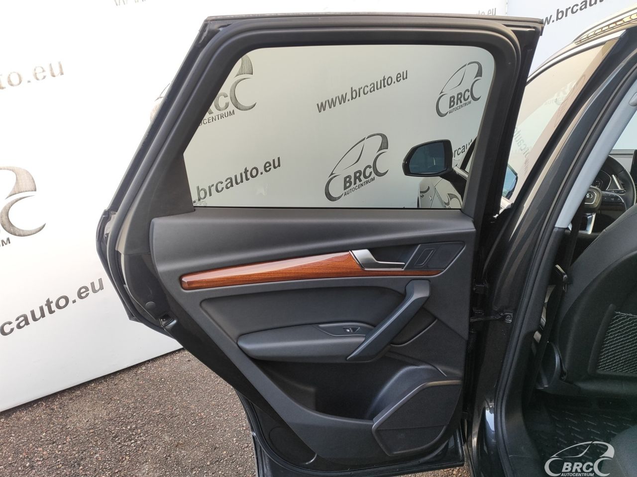 Audi Q5 | 12