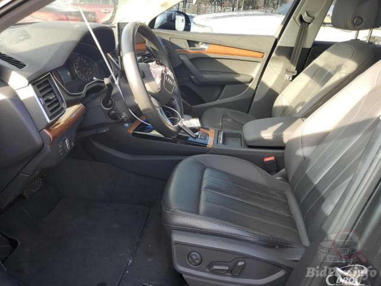 Audi Q5 | 60