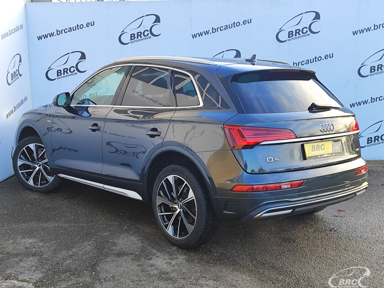 Audi Q5 | 52