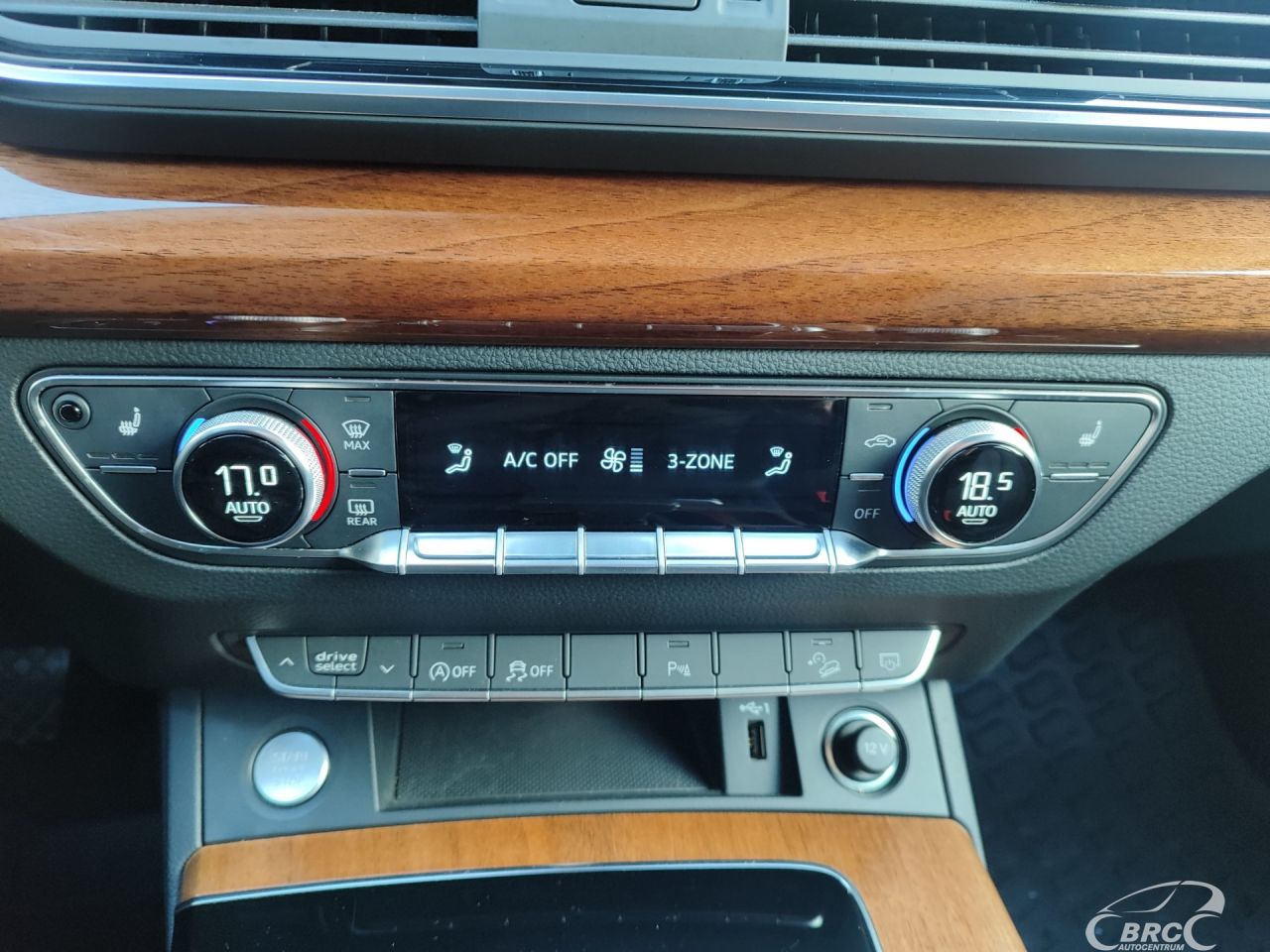 Audi Q5 | 37