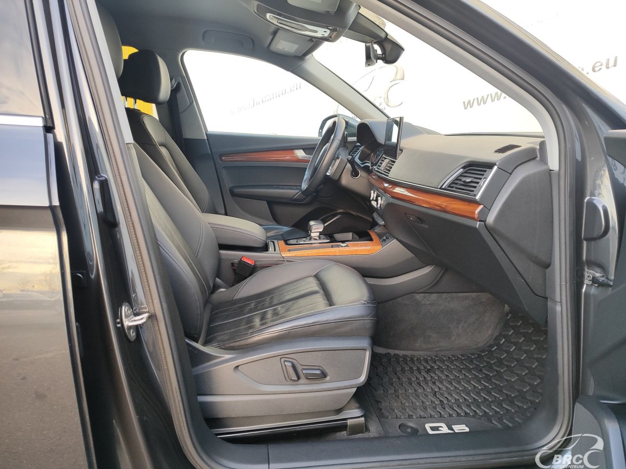 Audi Q5 | 4