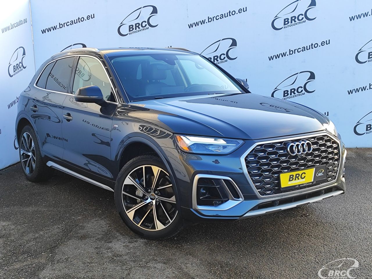Audi Q5 | 50
