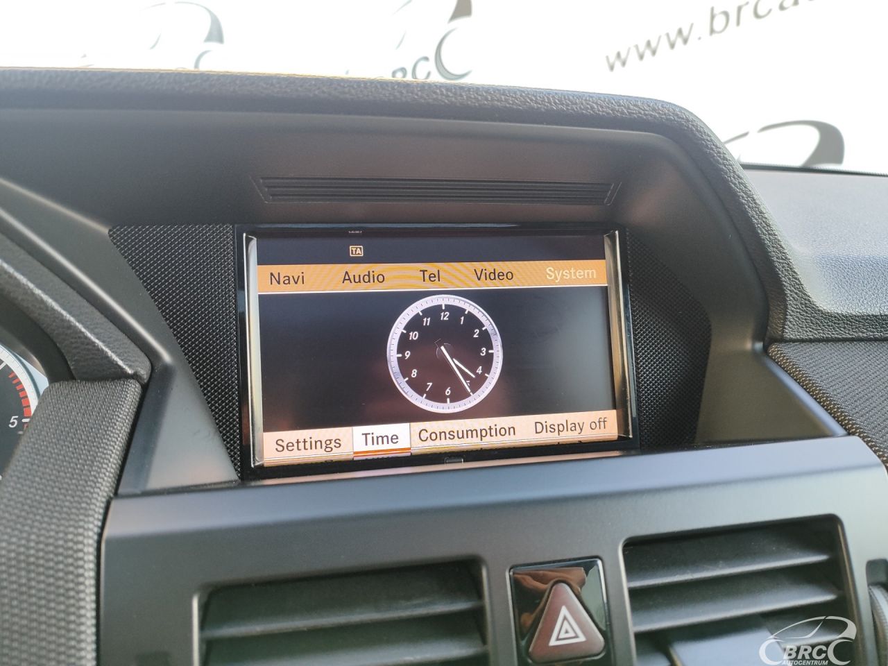 Mercedes-Benz GLK220 | 42