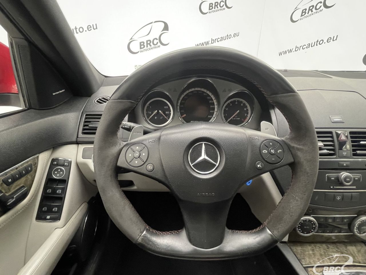 Mercedes-Benz C63 AMG | 27