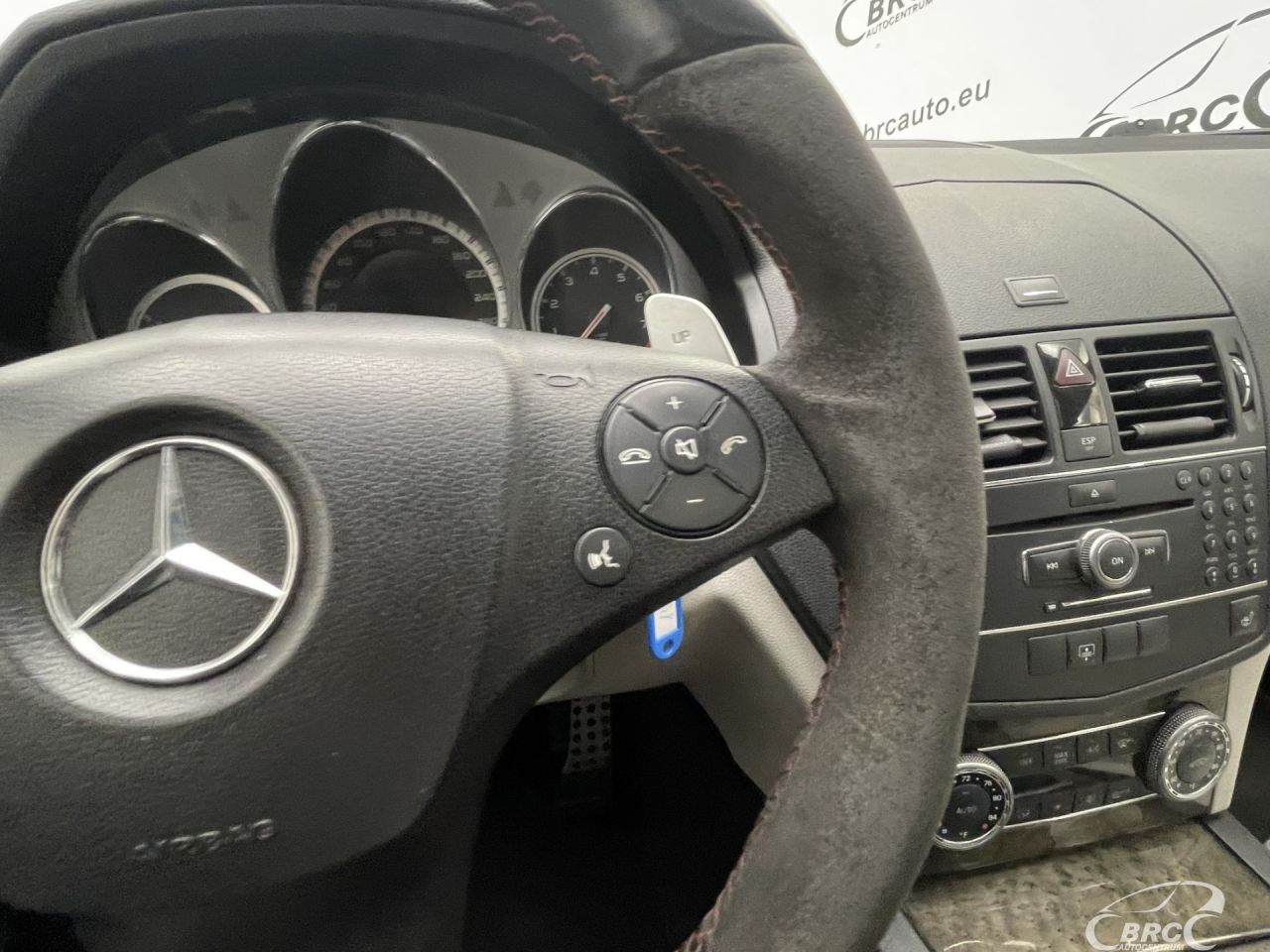 Mercedes-Benz C63 AMG | 28